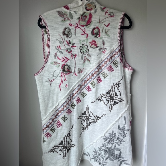 John Mark Tops - John Mark women’s vest cardigan open front sleeveless embroidery boho floral LG